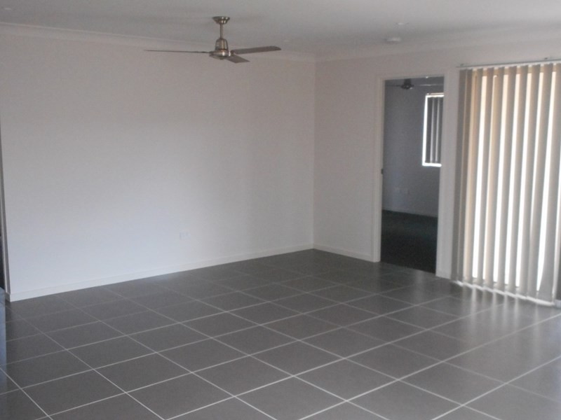 3/19 Miles Street, Berserker QLD 4701