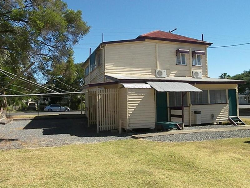 10 Musgrave Street, Berserker QLD 4701