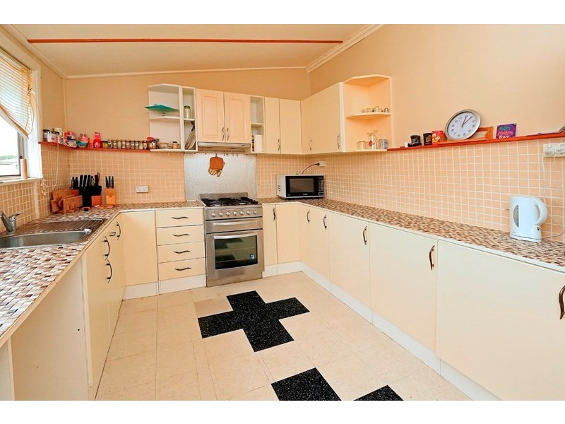 482 Bolsover Street, Depot Hill QLD 4700
