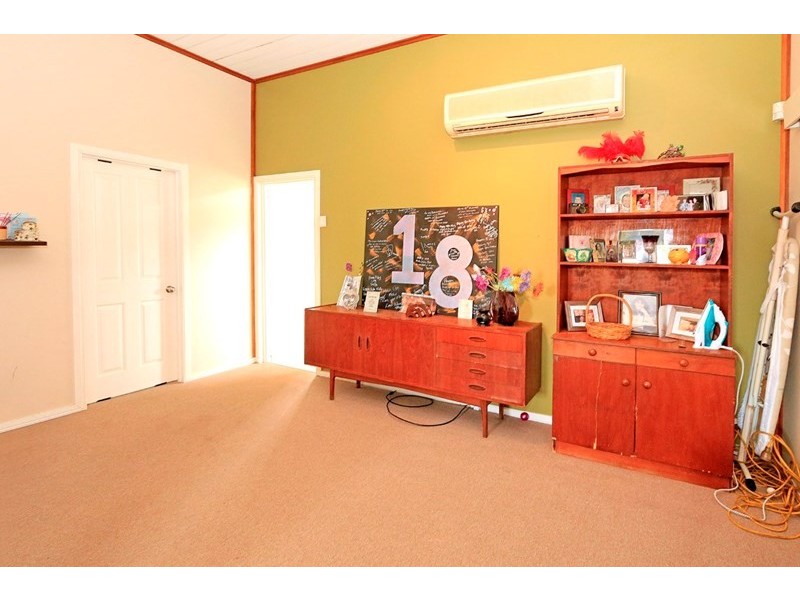 482 Bolsover Street, Depot Hill QLD 4700