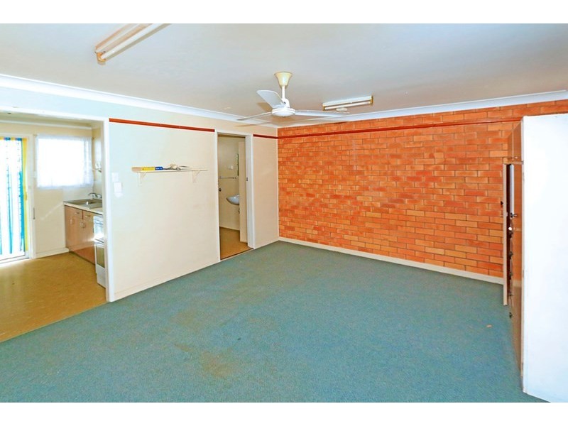 2/87 Upper Dawson Road, Allenstown QLD 4700