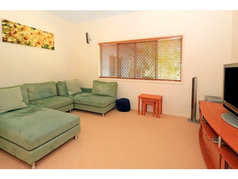 129 Angela Road, Rockyview QLD 4701