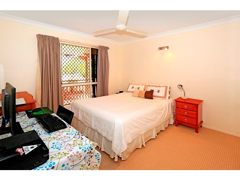 129 Angela Road, Rockyview QLD 4701