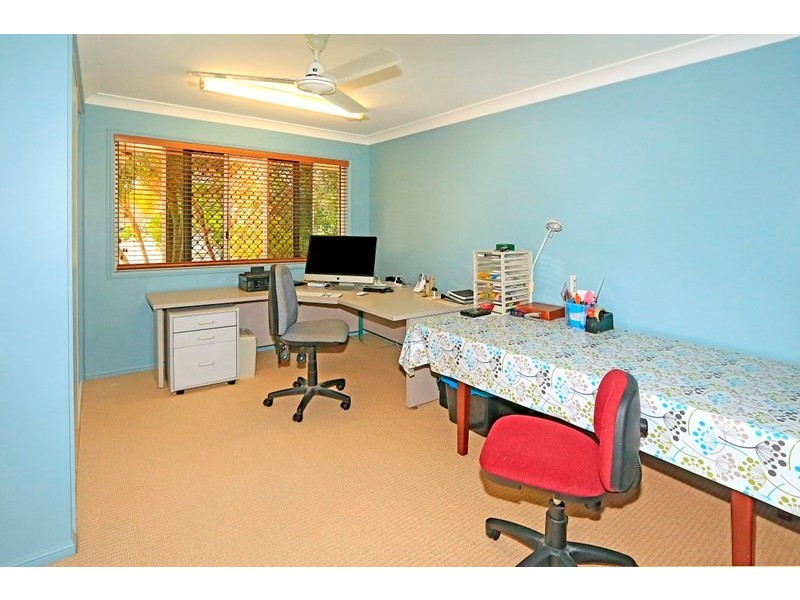 129 Angela Road, Rockyview QLD 4701