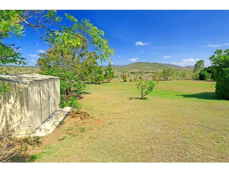 129 Angela Road, Rockyview QLD 4701