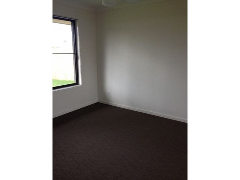 1 Rosebud Court, Parkhurst QLD 4702