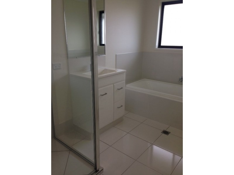 1 Rosebud Court, Parkhurst QLD 4702