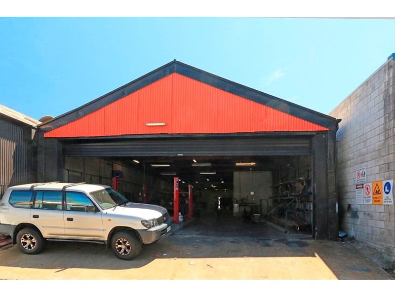 208 Denison Street, Rockhampton City QLD 4700