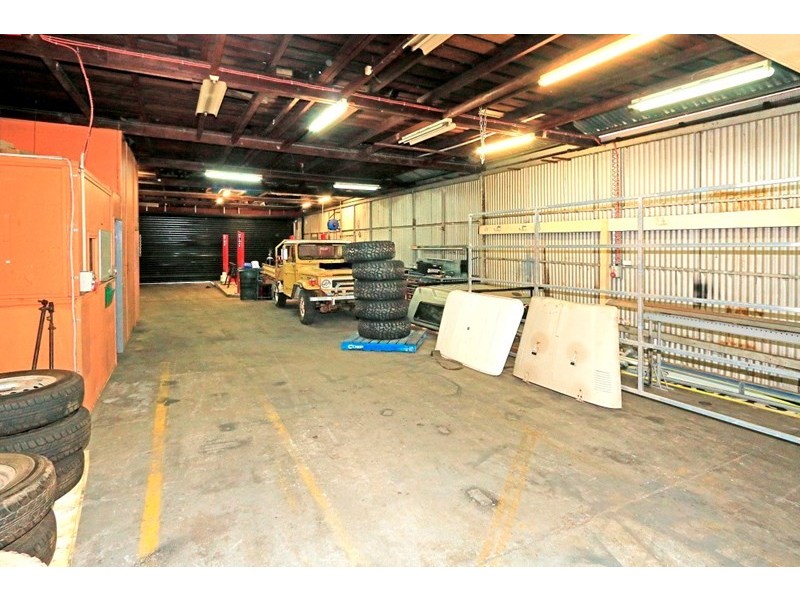 208 Denison Street, Rockhampton City QLD 4700