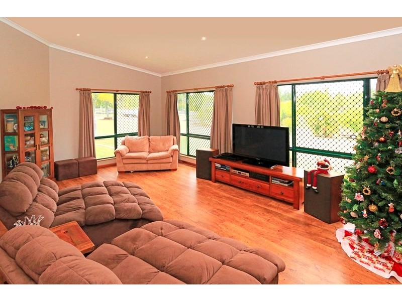 4 Perrott Drive, Rockyview QLD 4701