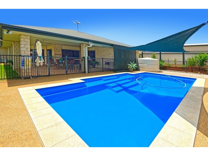 19 Broadhurst Drive, Gracemere QLD 4702