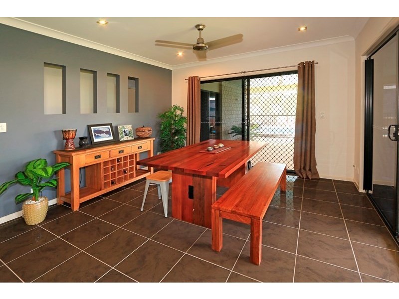 19 Broadhurst Drive, Gracemere QLD 4702