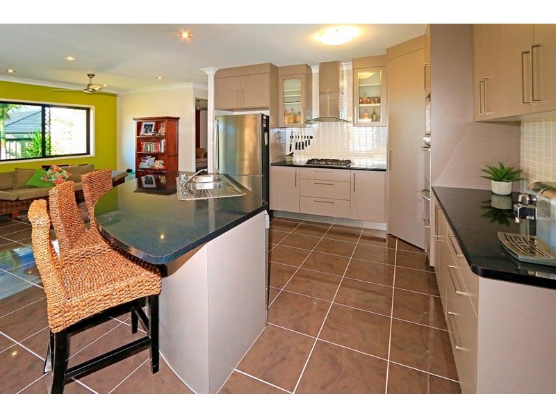 19 Broadhurst Drive, Gracemere QLD 4702