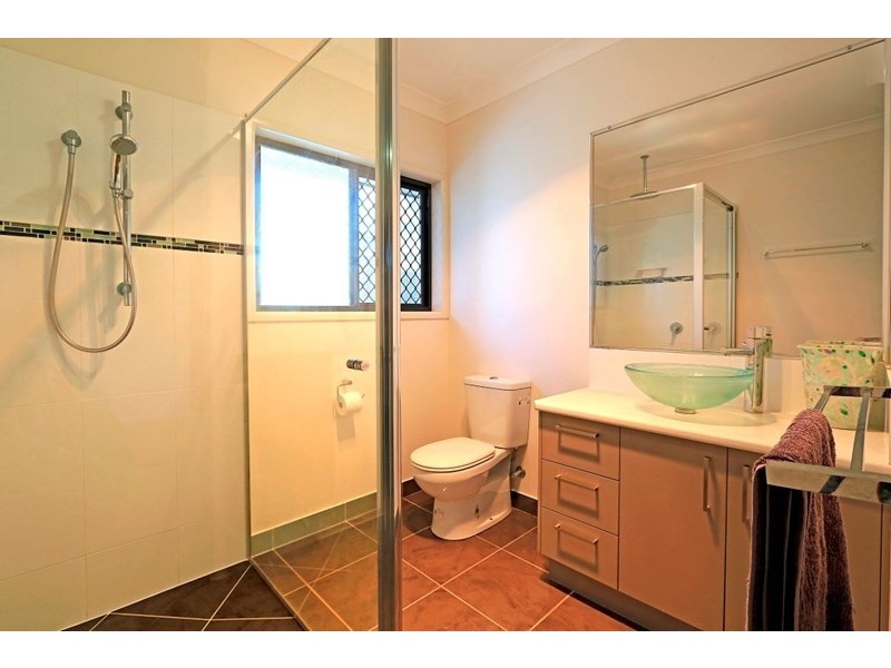 19 Broadhurst Drive, Gracemere QLD 4702