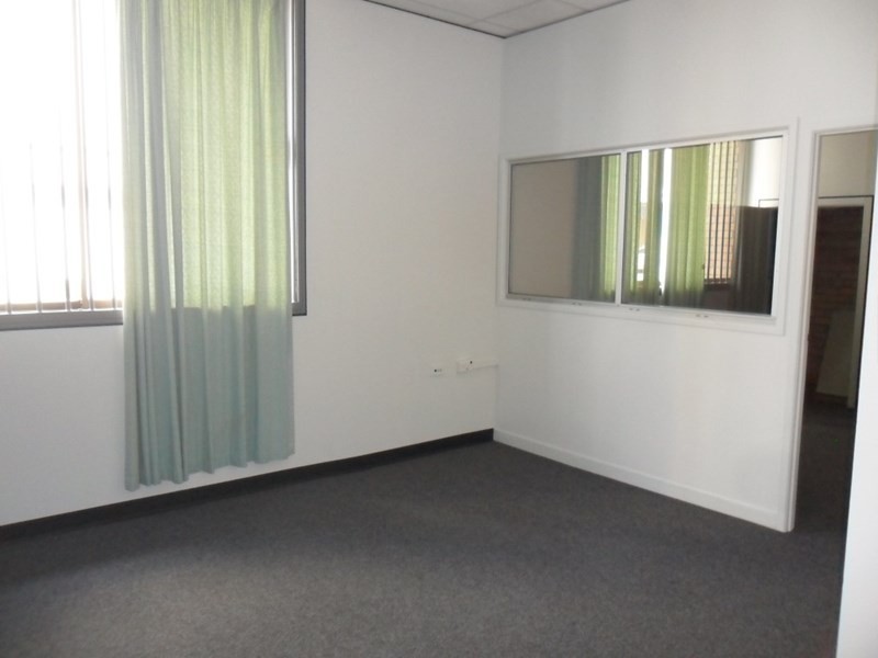 15-17 William Street, Rockhampton City QLD 4700