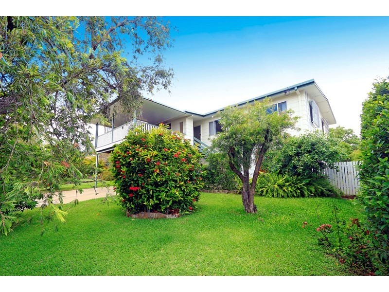 4 McCamley Street, The Range QLD 4700