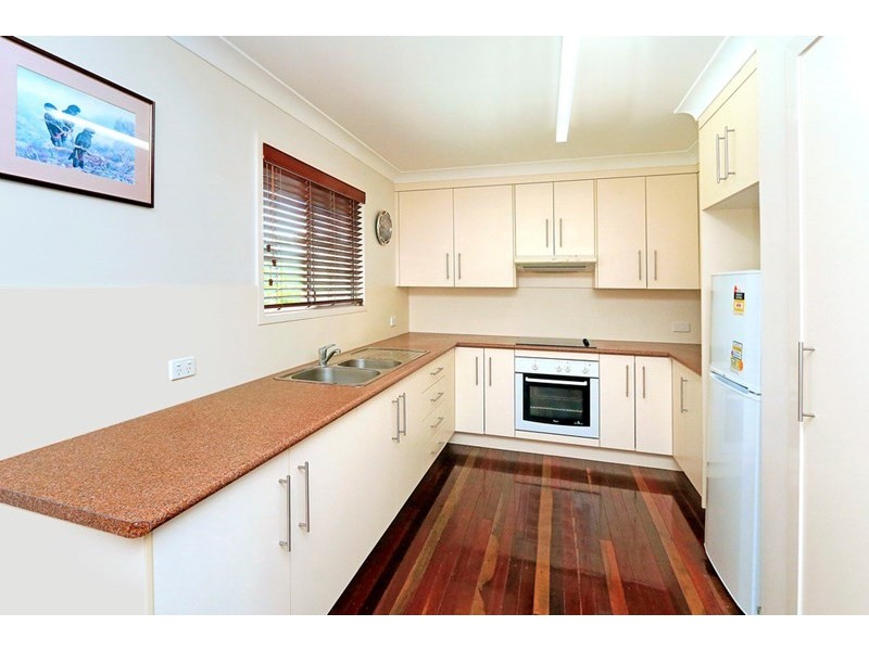 4 McCamley Street, The Range QLD 4700