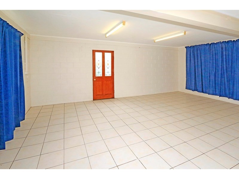 4 McCamley Street, The Range QLD 4700