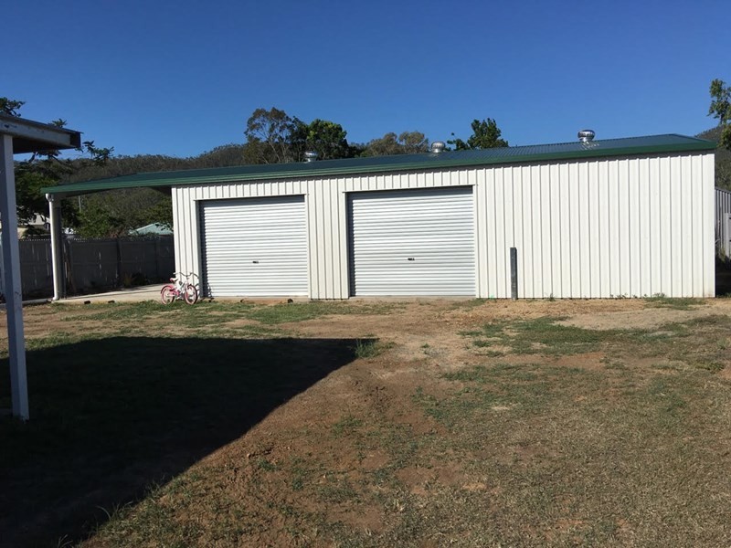 453 Lakes Creek Road, Lakes Creek QLD 4701