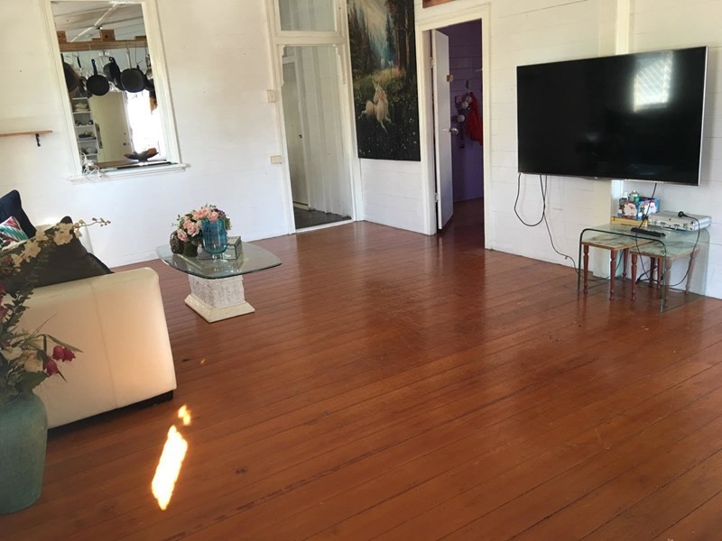 453 Lakes Creek Road, Lakes Creek QLD 4701