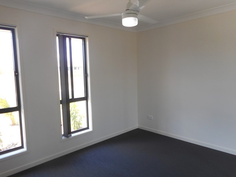 21 Rosedale Street, Parkhurst QLD 4702