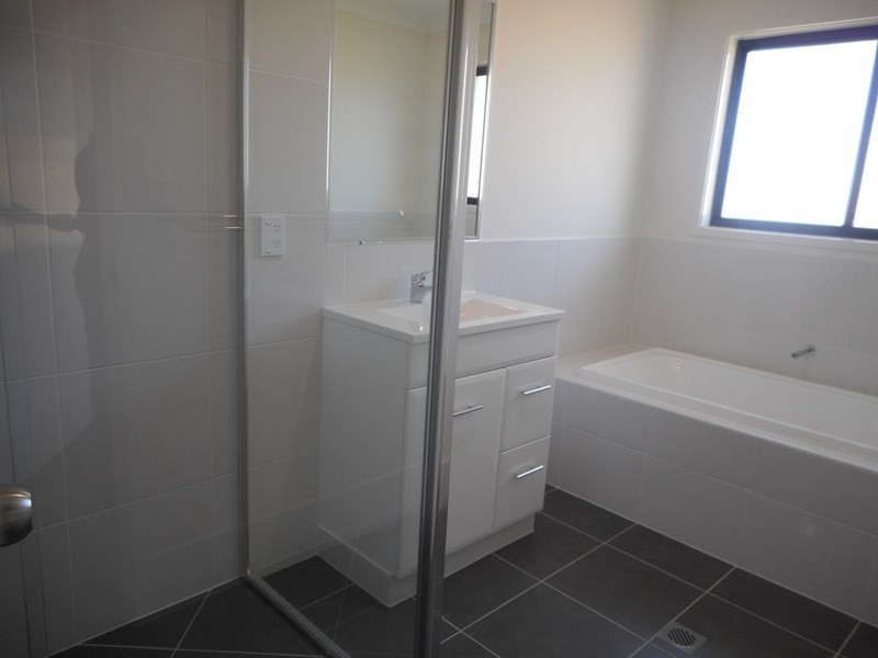 21 Rosedale Street, Parkhurst QLD 4702