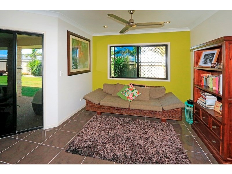 19 Broadhurst Drive, Gracemere QLD 4702