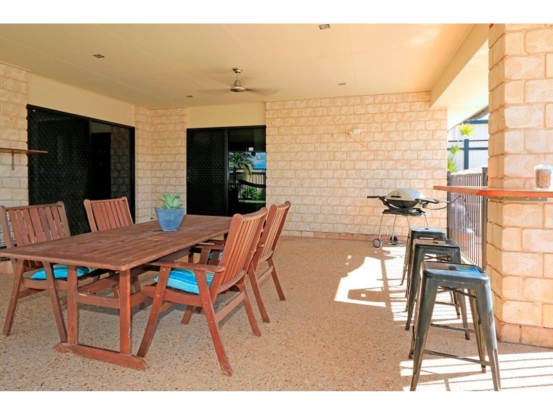 19 Broadhurst Drive, Gracemere QLD 4702