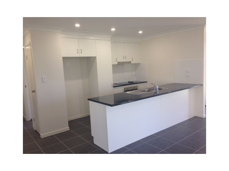 8 Rosebud Court, Parkhurst QLD 4702
