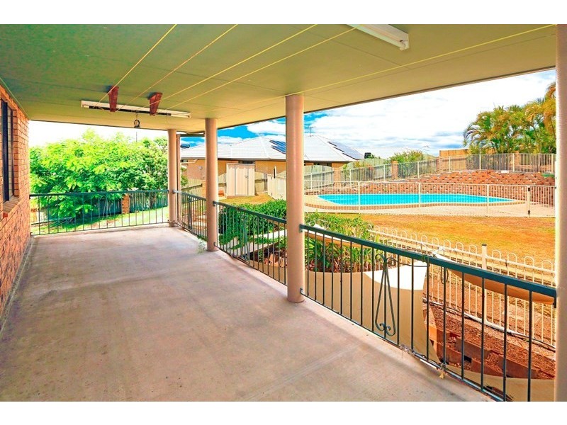 15 Hutcheon Street, Kawana QLD 4701