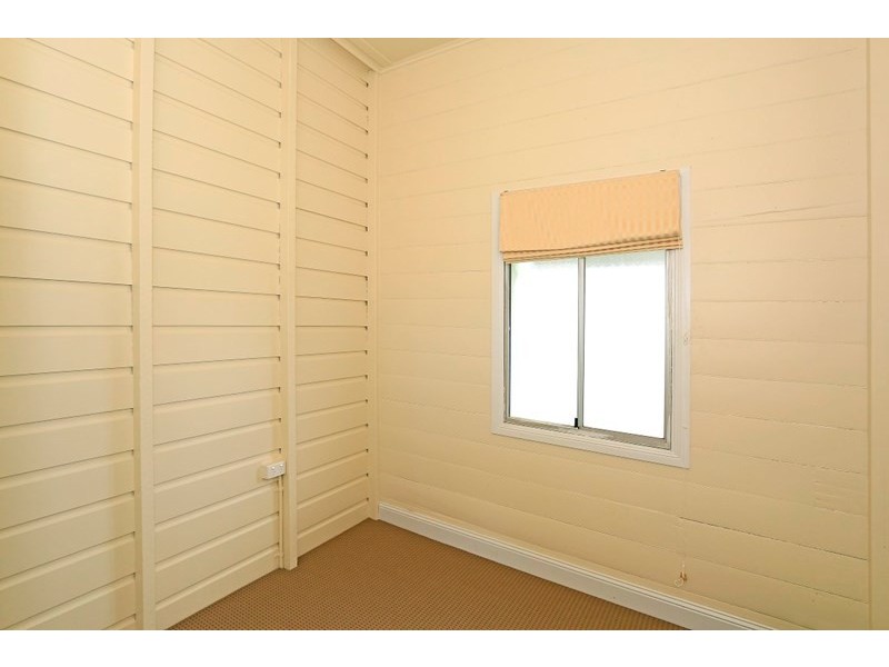 44 Wood Street, Depot Hill QLD 4700