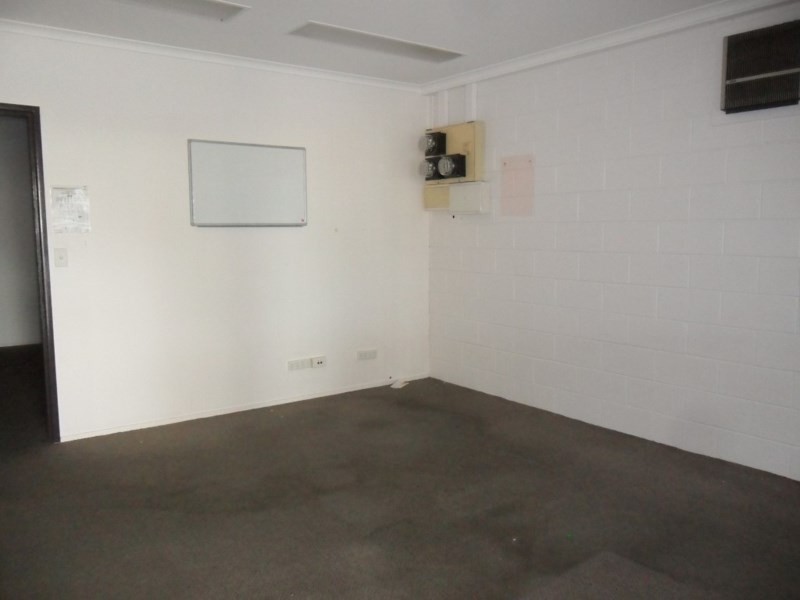 65 Elphinstone Street, Berserker QLD 4701