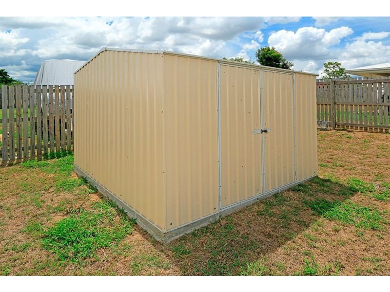 2 Taneille Court, Gracemere QLD 4702