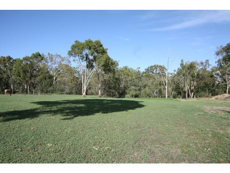 13 Maclyn Aveune, Glenlee QLD 4711