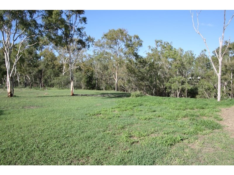13 Maclyn Aveune, Glenlee QLD 4711