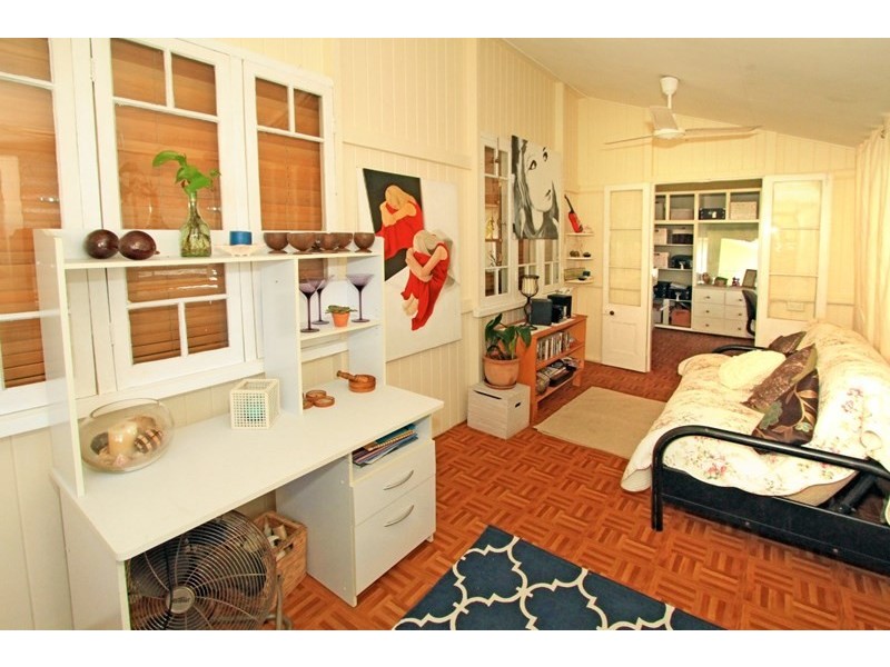 118 Upper Dawson Road, The Range QLD 4700