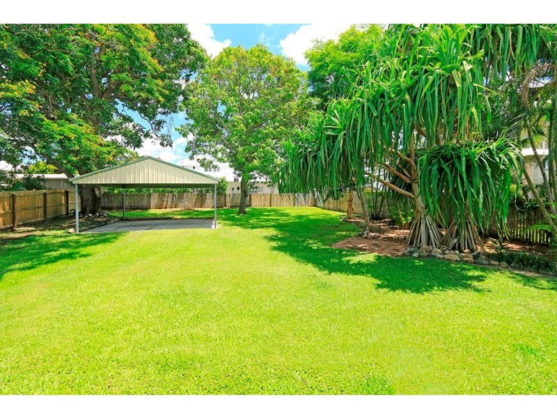 118 Upper Dawson Road, The Range QLD 4700