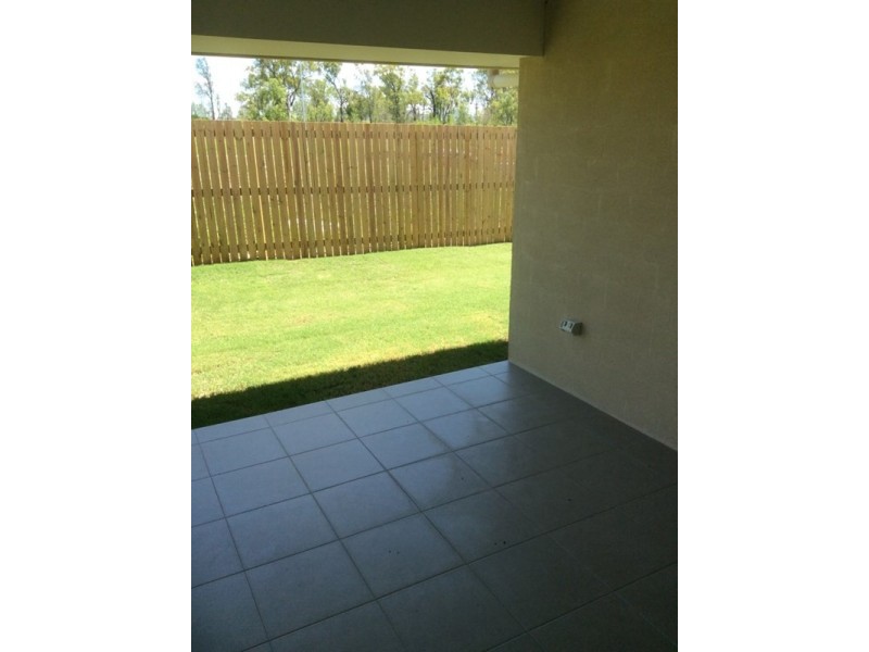 14 Rosedale Street, Parkhurst QLD 4702