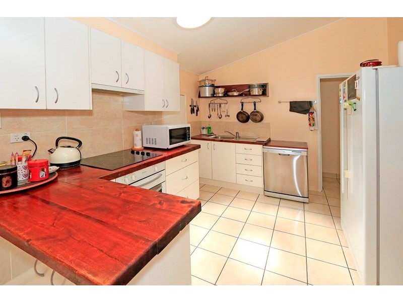 153 Denham Terrace, Allenstown QLD 4700