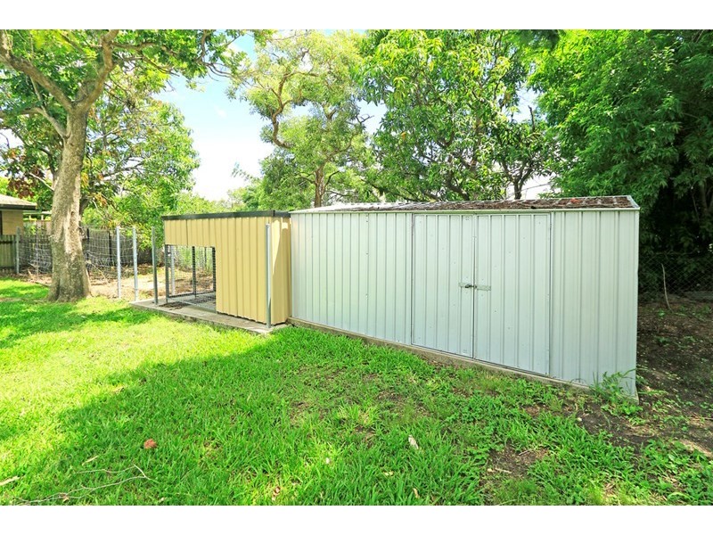 11 Charles Street, Berserker QLD 4701