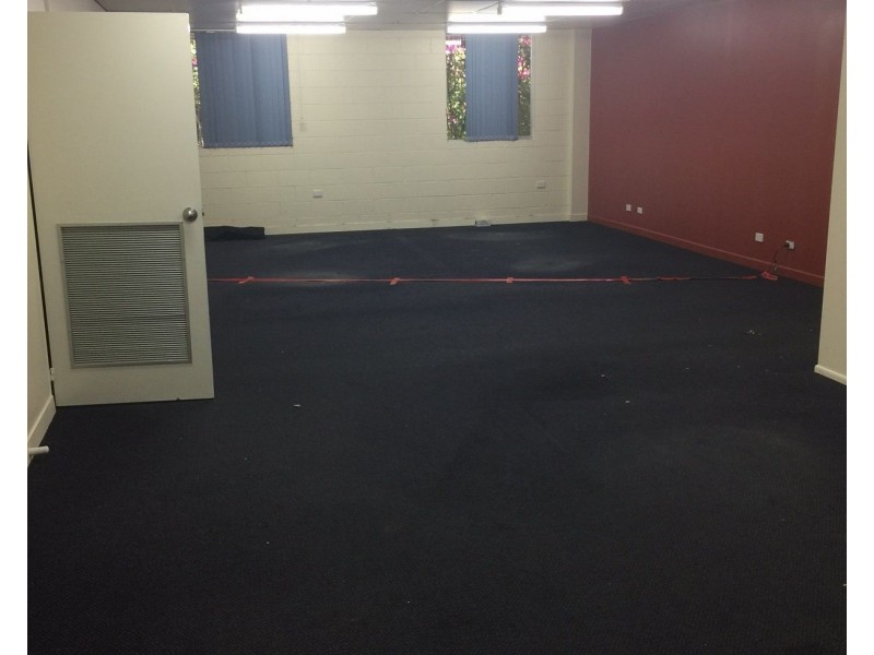 215 RICHARDSON Road, Kawana QLD 4701