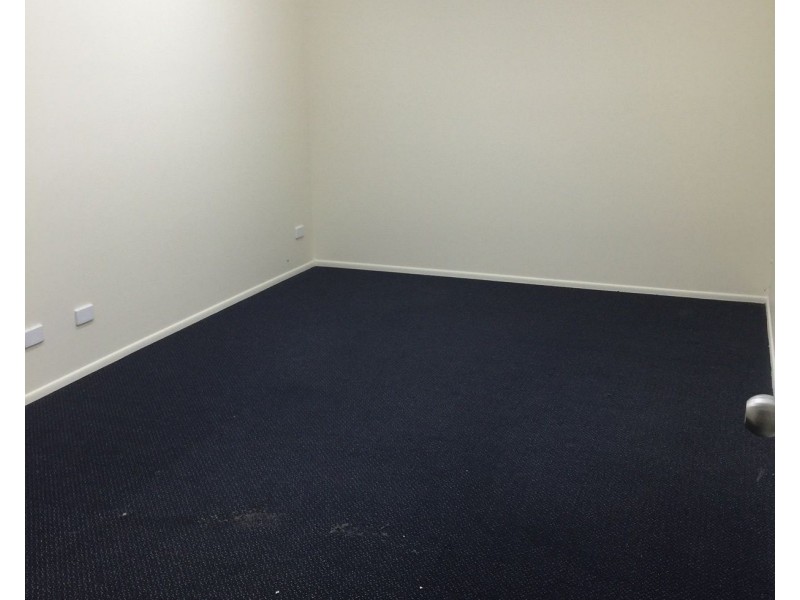 215 RICHARDSON Road, Kawana QLD 4701