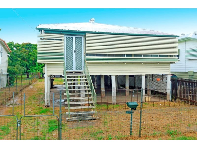 23 Wood Street, Depot Hill QLD 4700