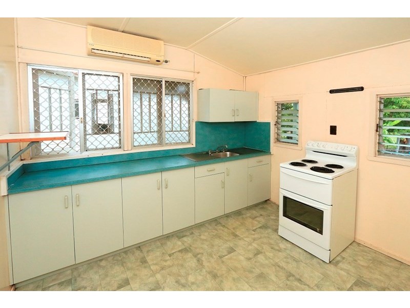 23 Wood Street, Depot Hill QLD 4700