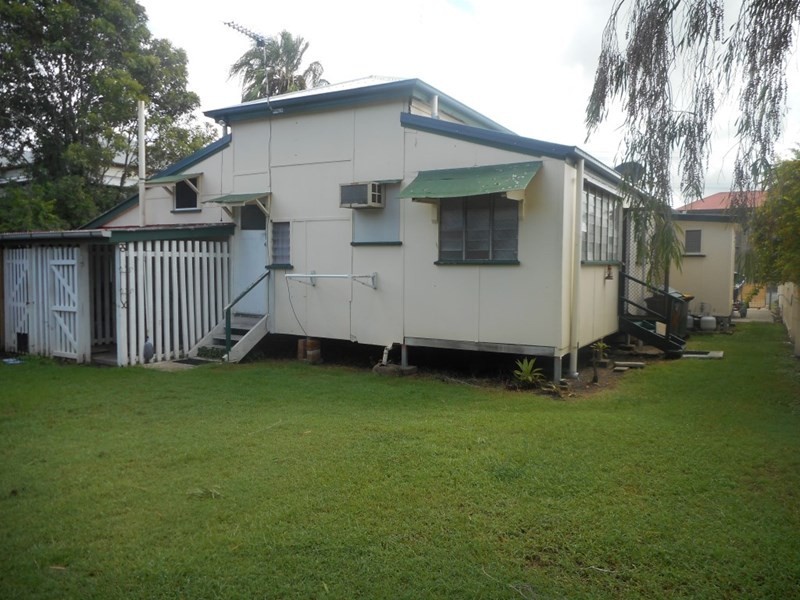 3/100 West Street, The Range QLD 4700