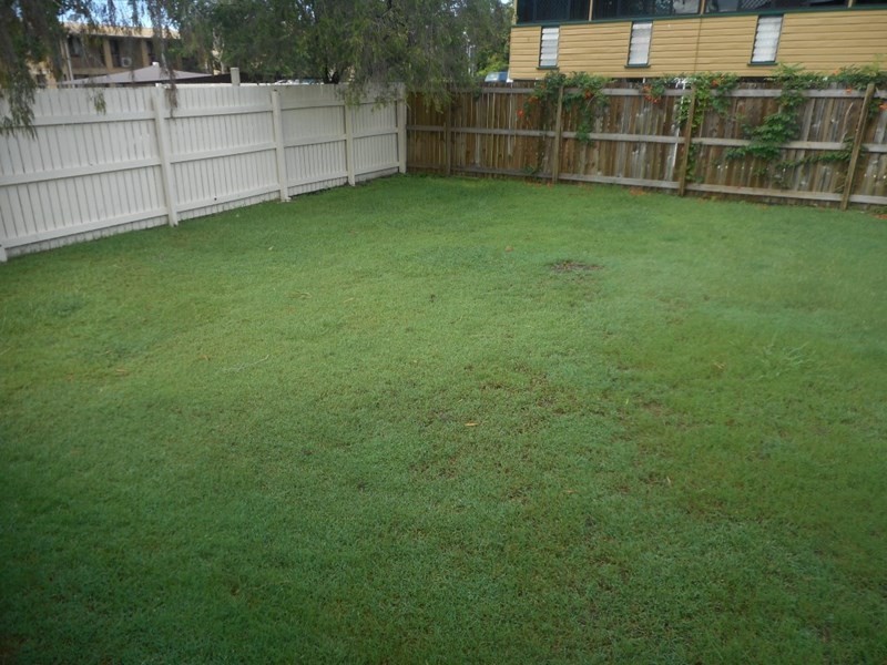 3/100 West Street, The Range QLD 4700