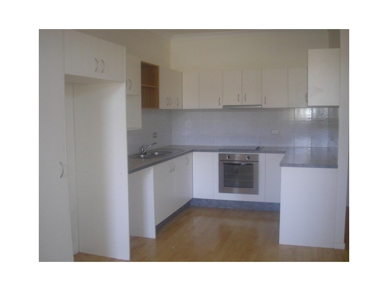 2/260 Quay Street, Rockhampton City QLD 4700
