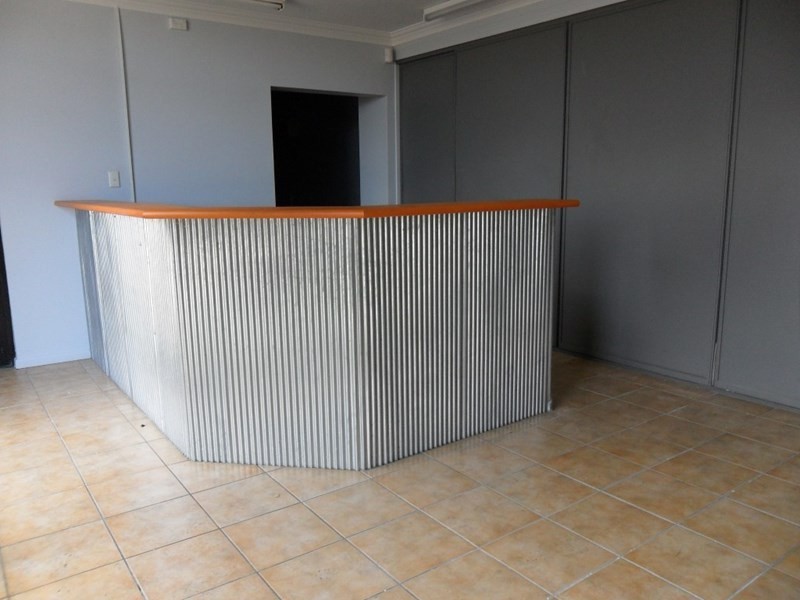 178-180 Alexandra Street, Kawana QLD 4701