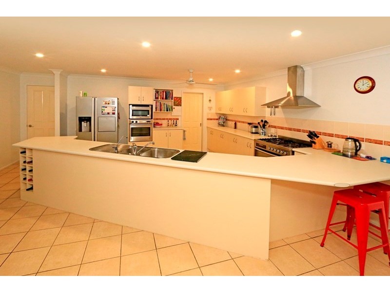 30 Mark Acton Close, Rockyview QLD 4701