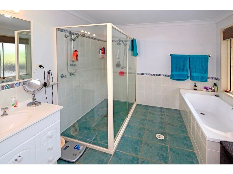 30 Mark Acton Close, Rockyview QLD 4701